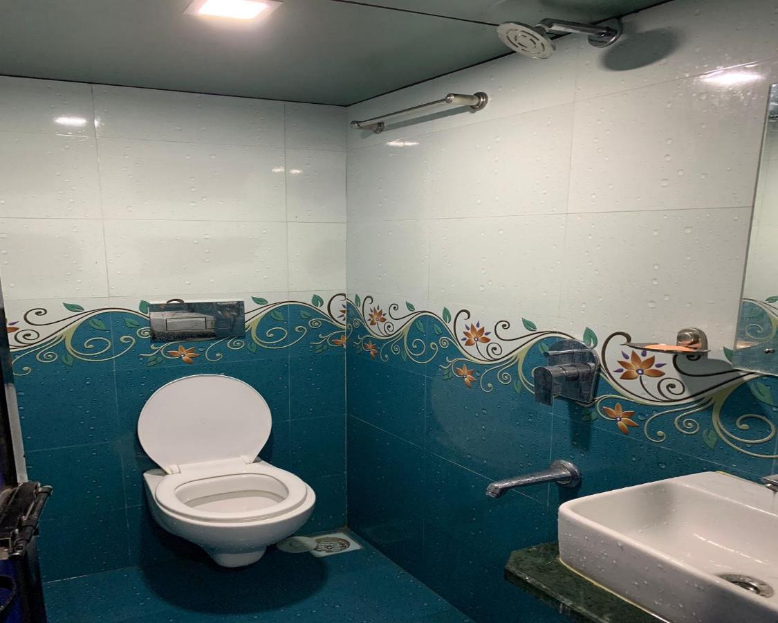 Neenava Dormitory 孟买 外观 照片